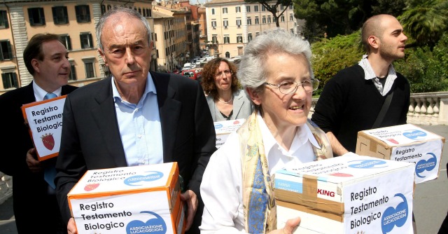 testamento-biologico-manifestazione_640.jpg testamento-biologico-manifestazione_640.jpg