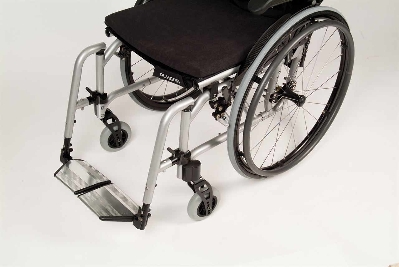 Ausili e carrozzine, il ricorso su un caso emblematico contro le forniture inadeguate delle ASL