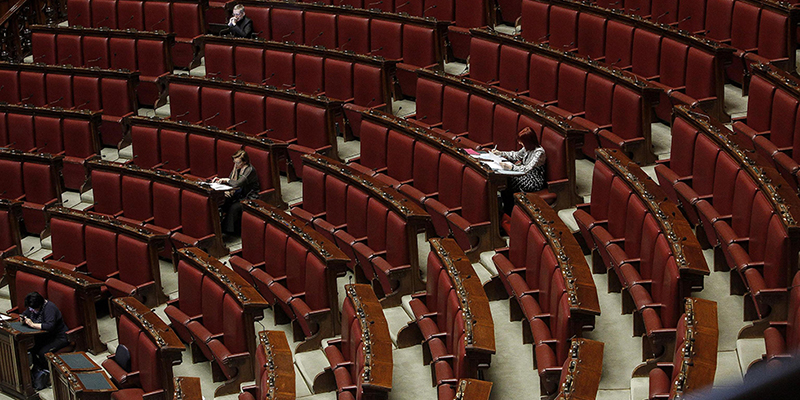 Un momento nell'aula della Camera durante la discussione generale della proposta di legge sul Biotestamento. Solo 20 deputati presenti.