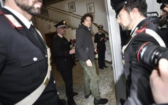 appato indagato per aiuto al suicidio