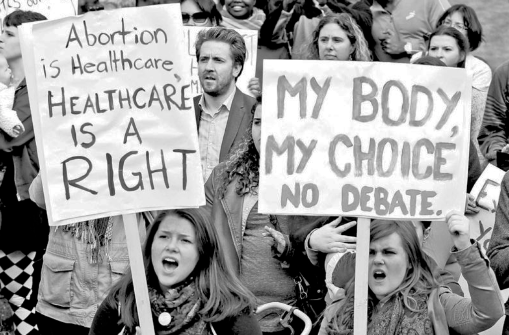 Foto manifestanti per aborto