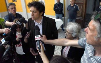 massa mina welby e cappato davanti alla caserma la plava dei carabinieri