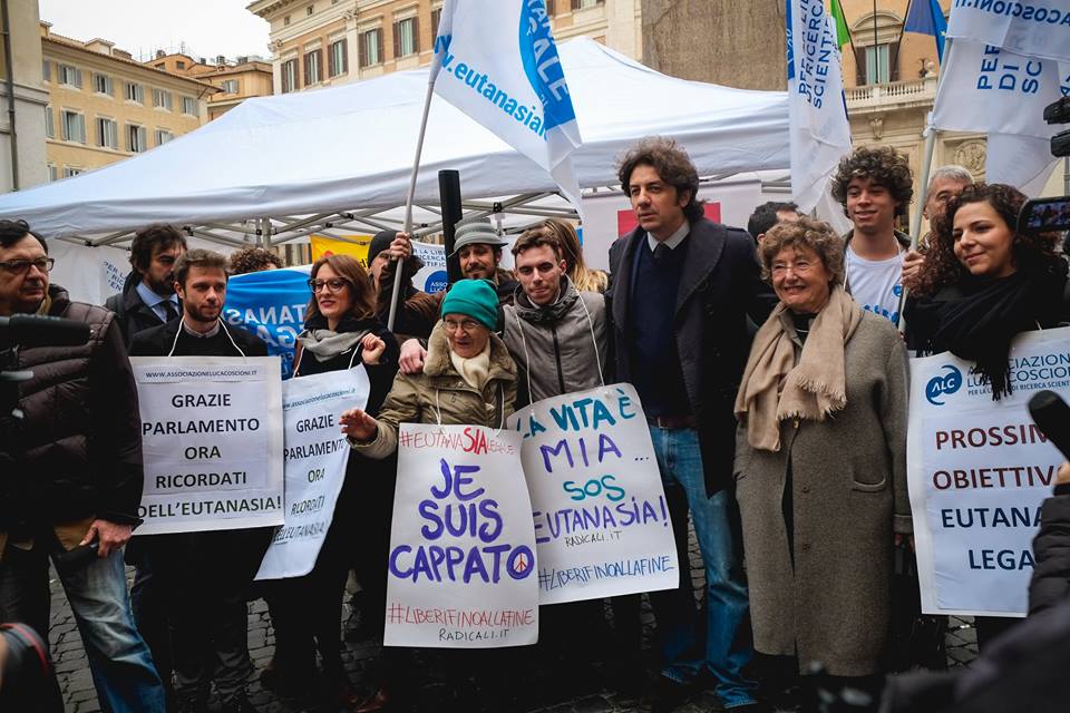 14 dicembre 2017 - approvazione della legge sul biotestamento