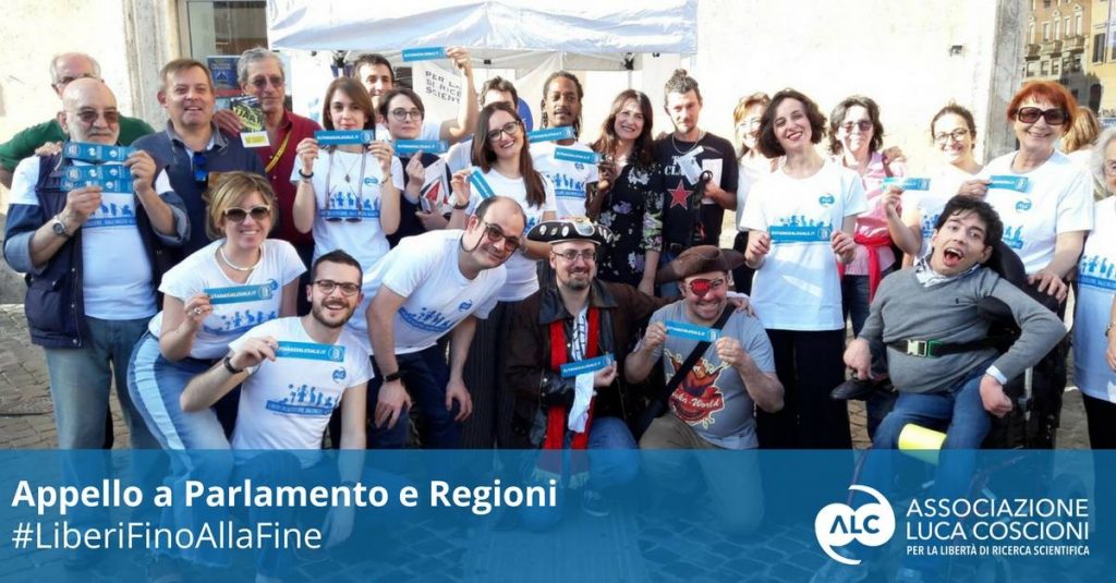 foto scattata a Roma il 21 aprile per la giornata del Biotestamento