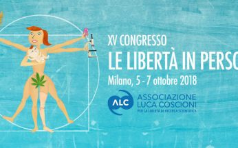 creativita congresso: donna vitruviana con in mano microscopio, mais ogm e pillole contraccettive