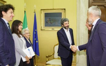Foto dell'incontro con il presidente Fico. presenti Marco Cappato, Filomena Gallo, MIna Welby, Marco Perduca e Carlo Troilo