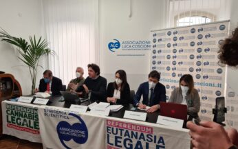 Conferenza stampa referendum
