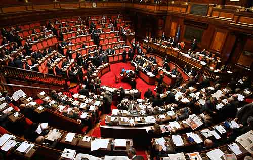 parlamento italiano manovra 2019